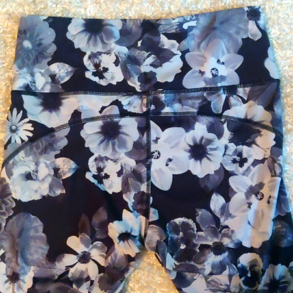 Women's Athletic Active Workout Leggings Size Large Go-Dry NWOT - Picture 12 of 12